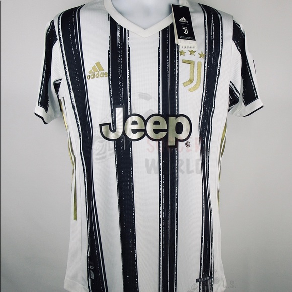 Ronaldo #7 Juventus UEFA Home Men’s Soccer Jersey - Picture 6 of 7